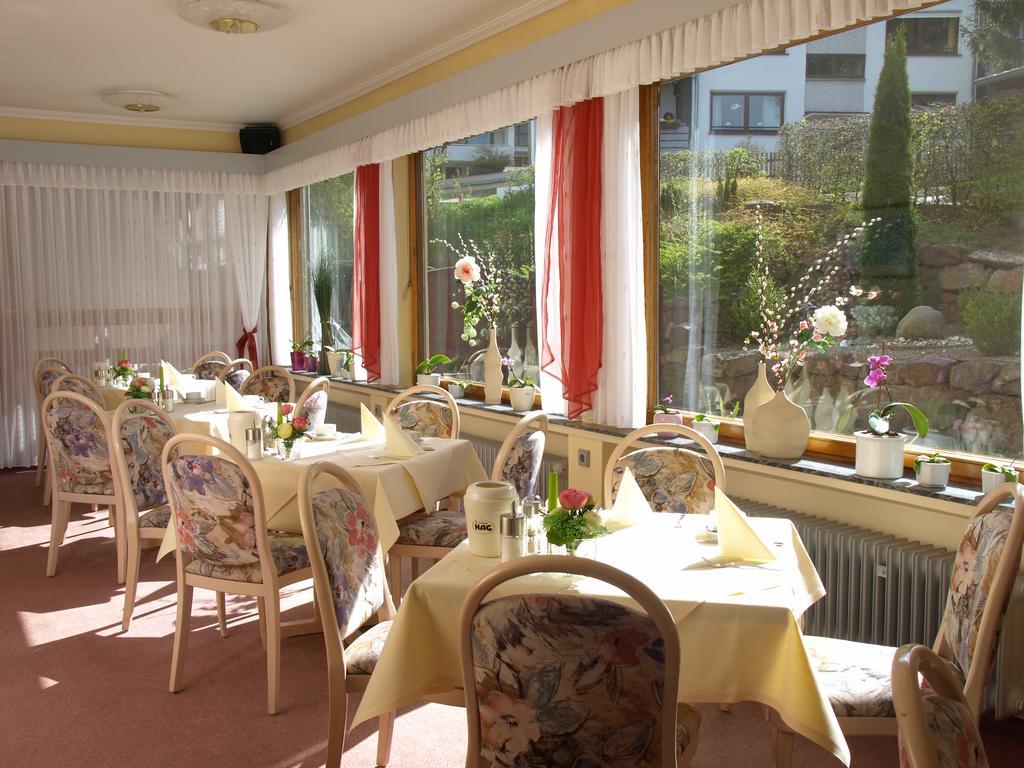 Hotel Landhaus Silbertanne โรเทนบวร์ก อัน แดร์ ฟุลดา ภายนอก รูปภาพ